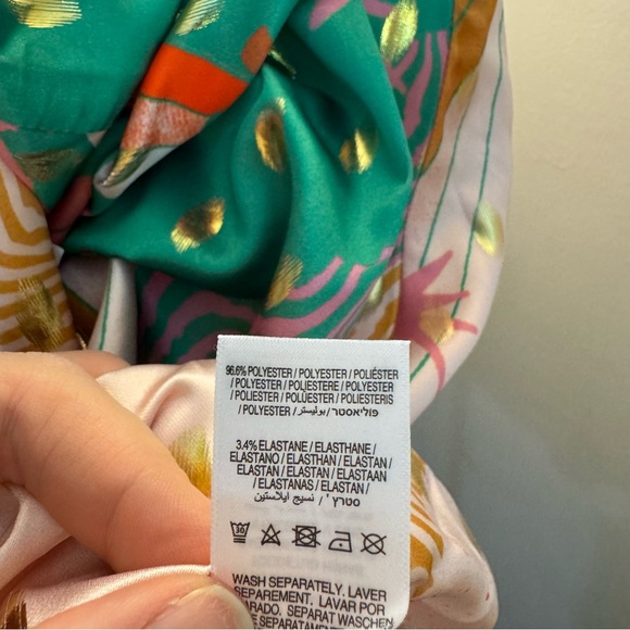 Never Fully Dressed Women’s 4 BEAUTIFUL Colorful Pink Gold Silky Maxi Dress - Picture 14 of 15